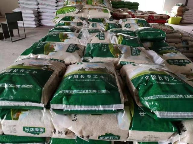石阡 企业陆续复工 供需有效保障 粮食加工食品生产